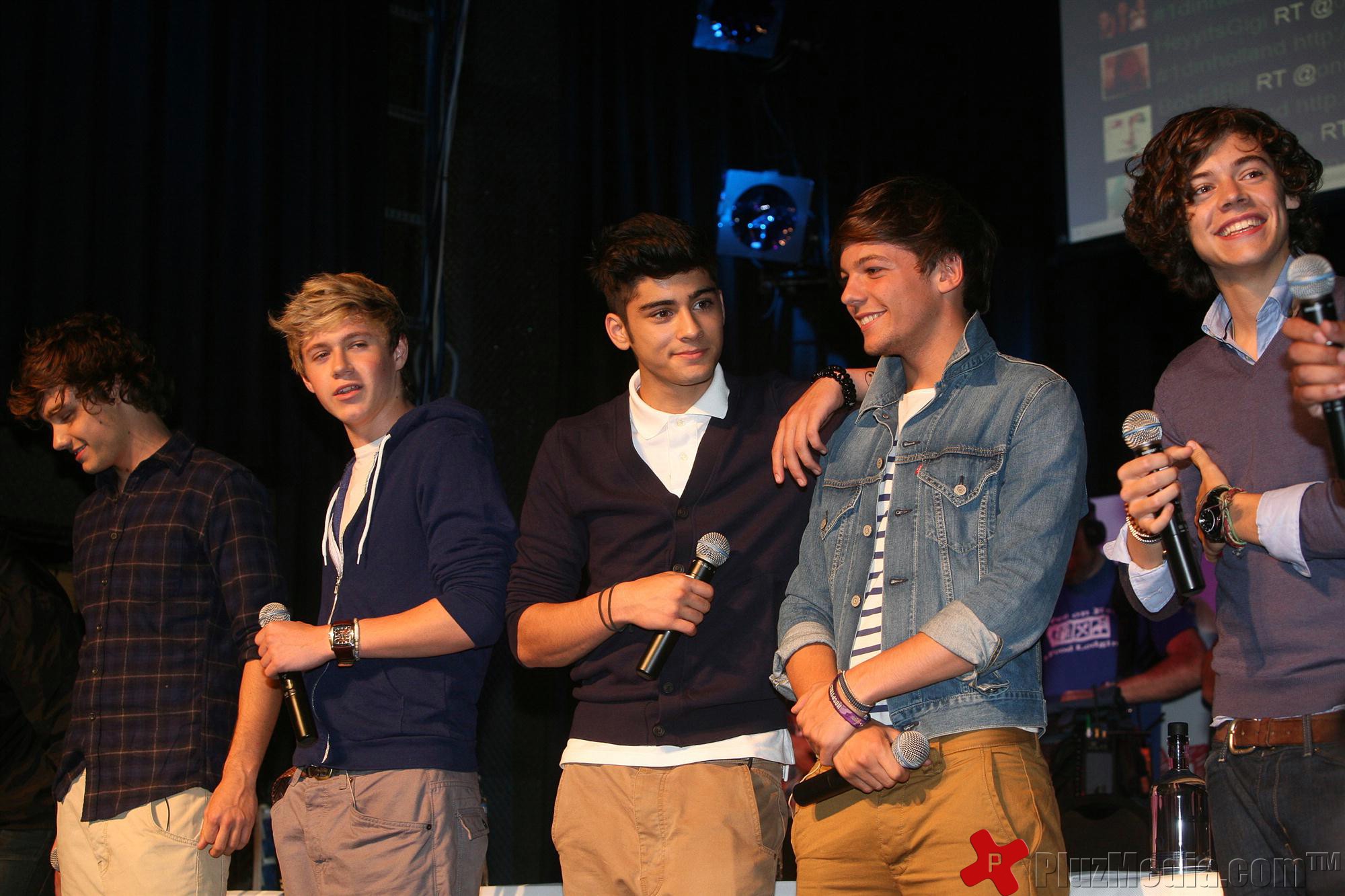 One Direction attends a fan event at the Hotel Arena | Picture 95481